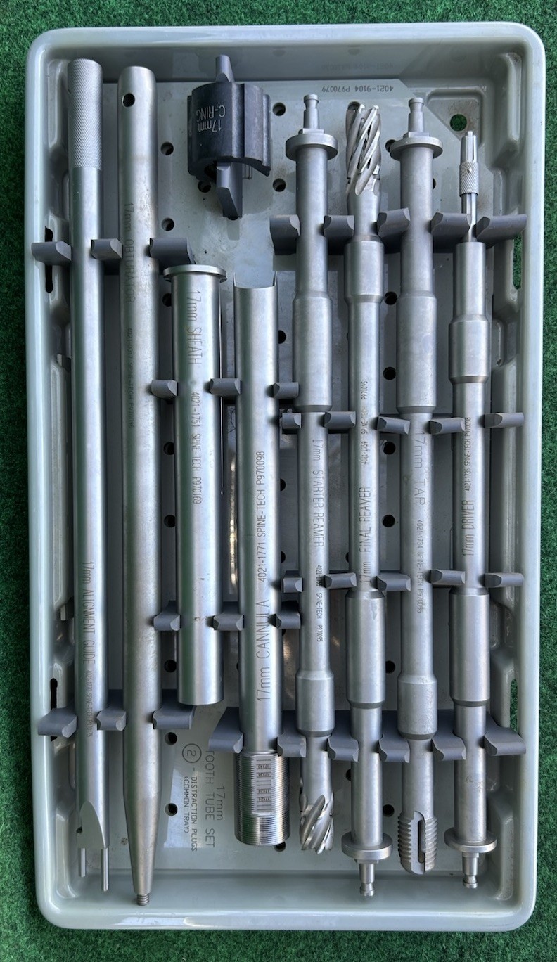 SpineTech 17mm Surgical Instrument Tray Set Canula Reamers Tap Driver Alignment