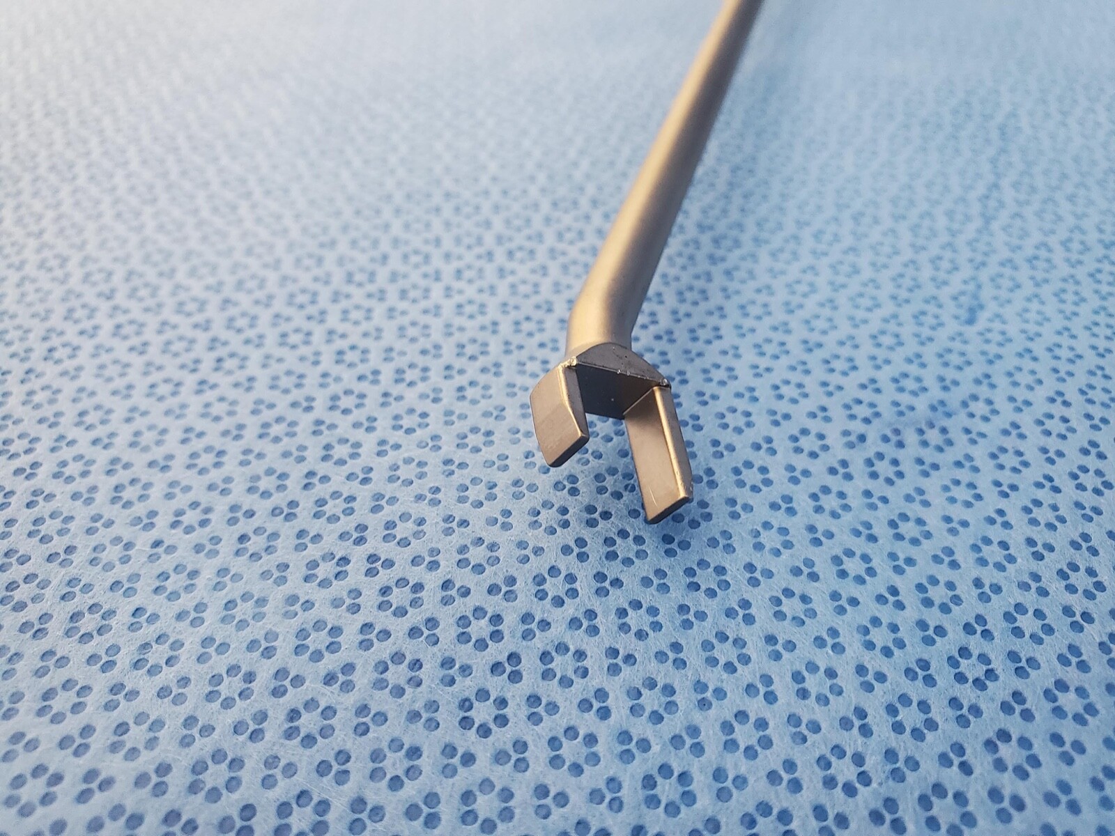 Stryker 483600102 Surgical Orthopedic TLIF Bone Pusher Neurology