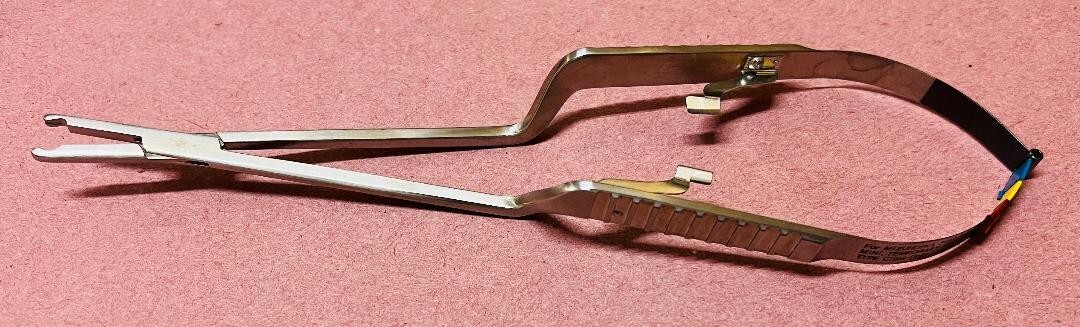 Mizuho Mizuhoika 07-942-01 Sugita Applier, Straight, Titanium Applying Forceps