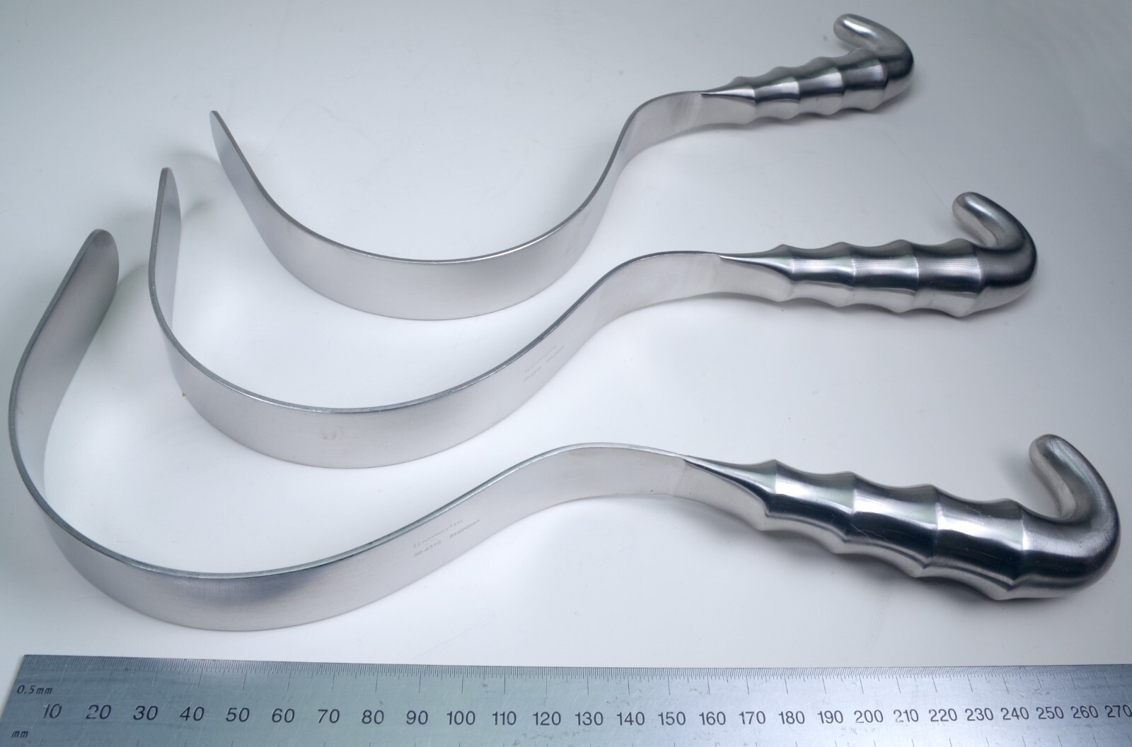 3x Symmetry #50-4316 Deaver Retractors Stainless Steel Surgical