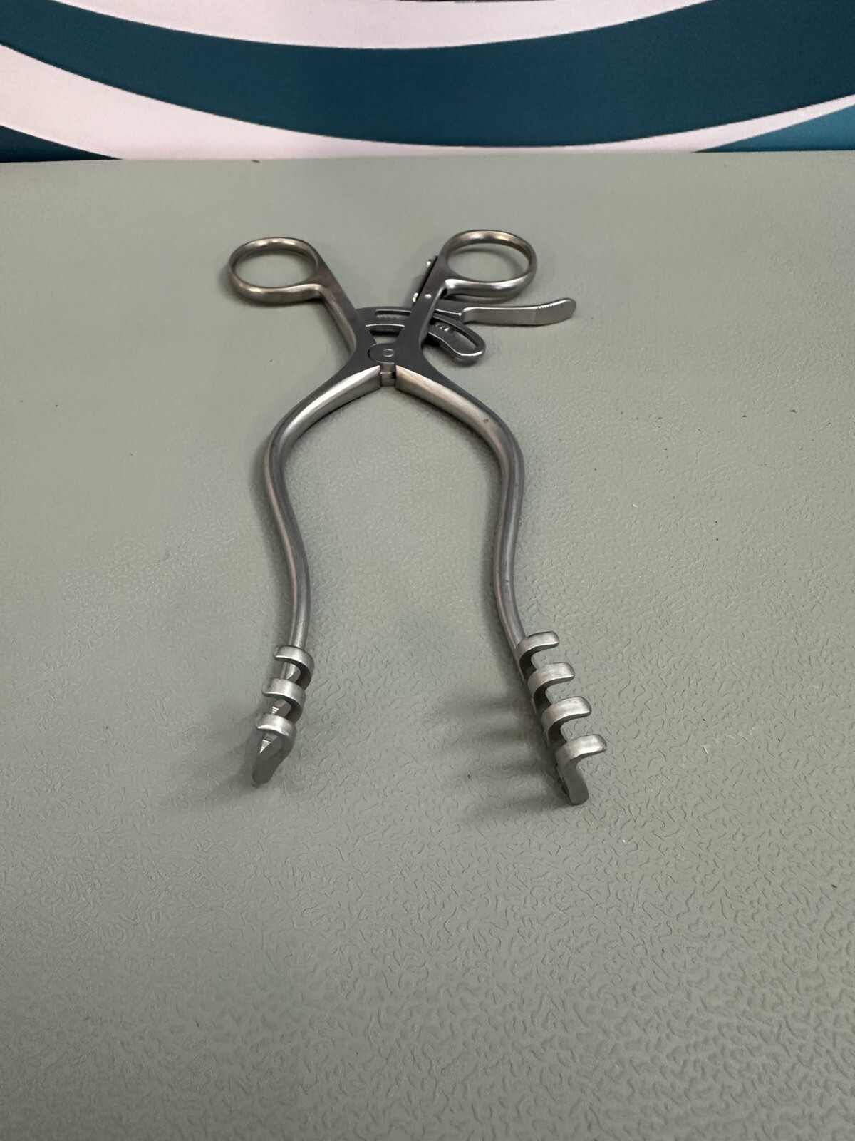 Aesculap BV75 Weitlaner Self Retaining Retractor 4×3 Prongs 6-1/2″ Pre-Owned