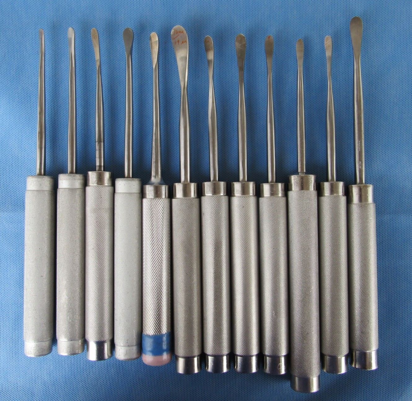 Cobb Spinal Elevator gSource, Jarit & Symmetry + Mixed Unbranded Lot of (12)