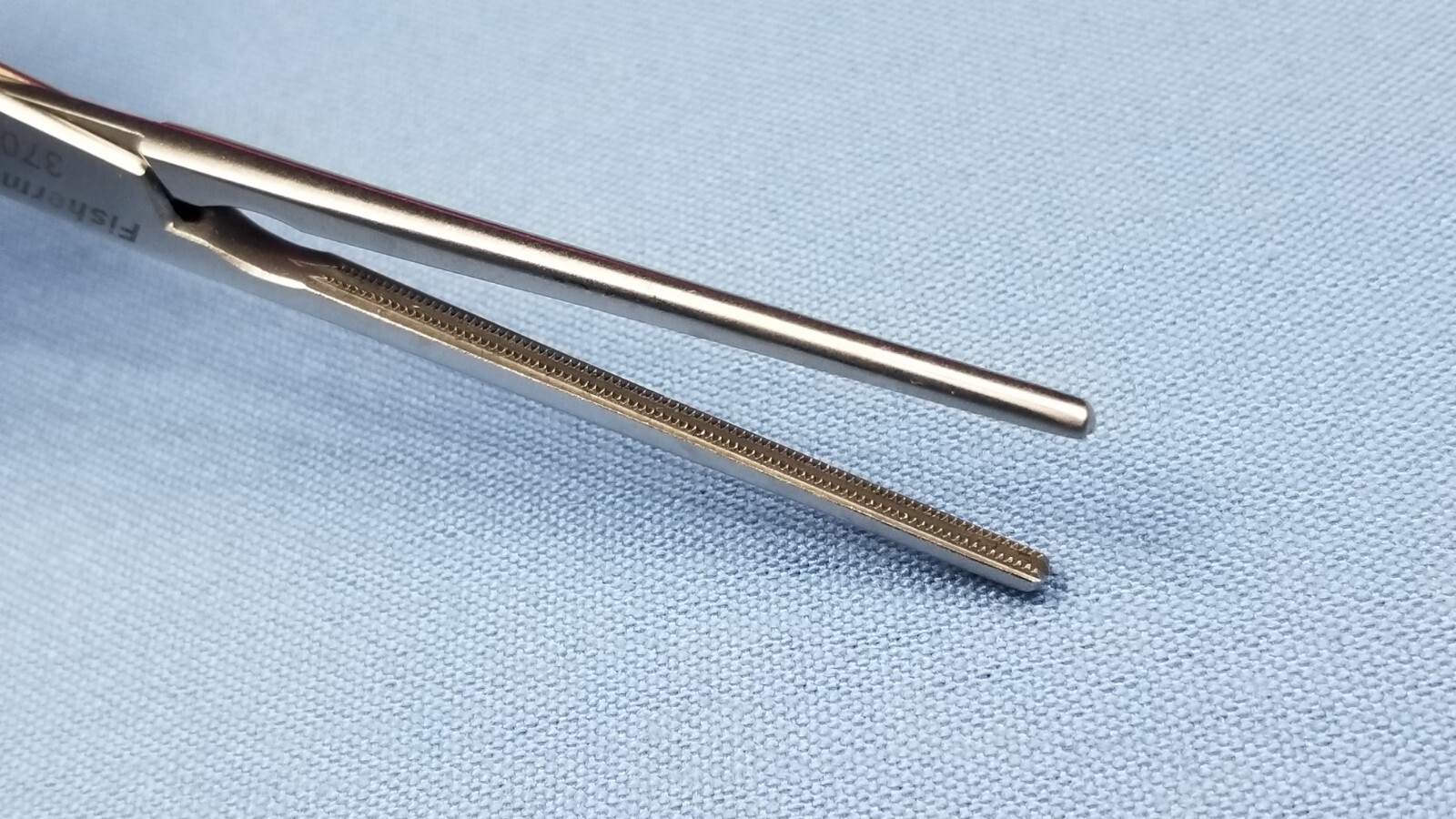 German Stainless Steel Cooley Neonatal Clamp 370798
