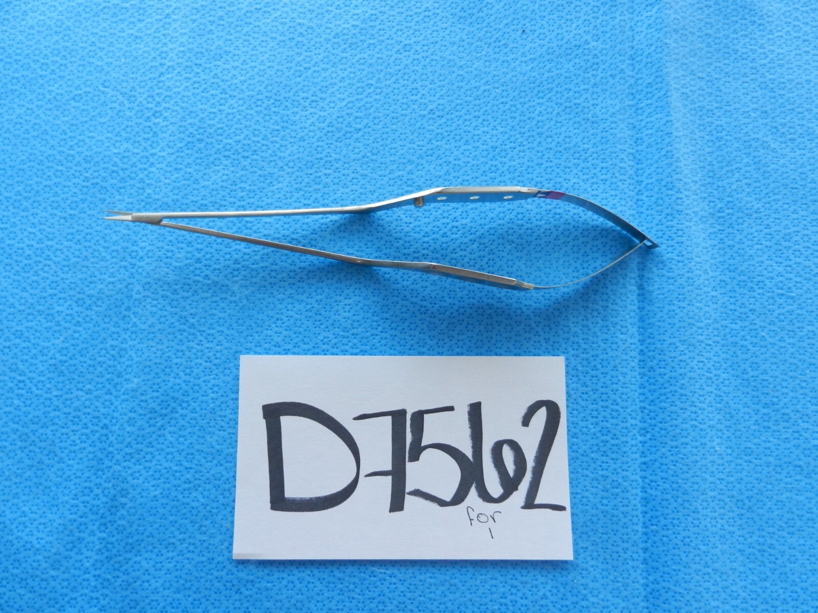 D7562 V. Mueller Yasargil Straight Round Tip Micro Neuro Scissors NL3152-001