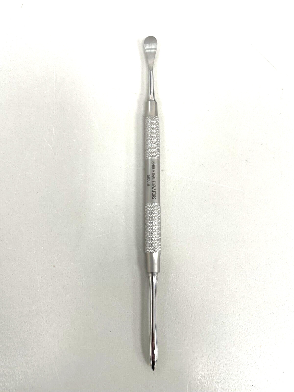 4 Molt M9 Periosteal Elevator, 7.0″, Double Ended, 4mm/8mm wide ends, Premium