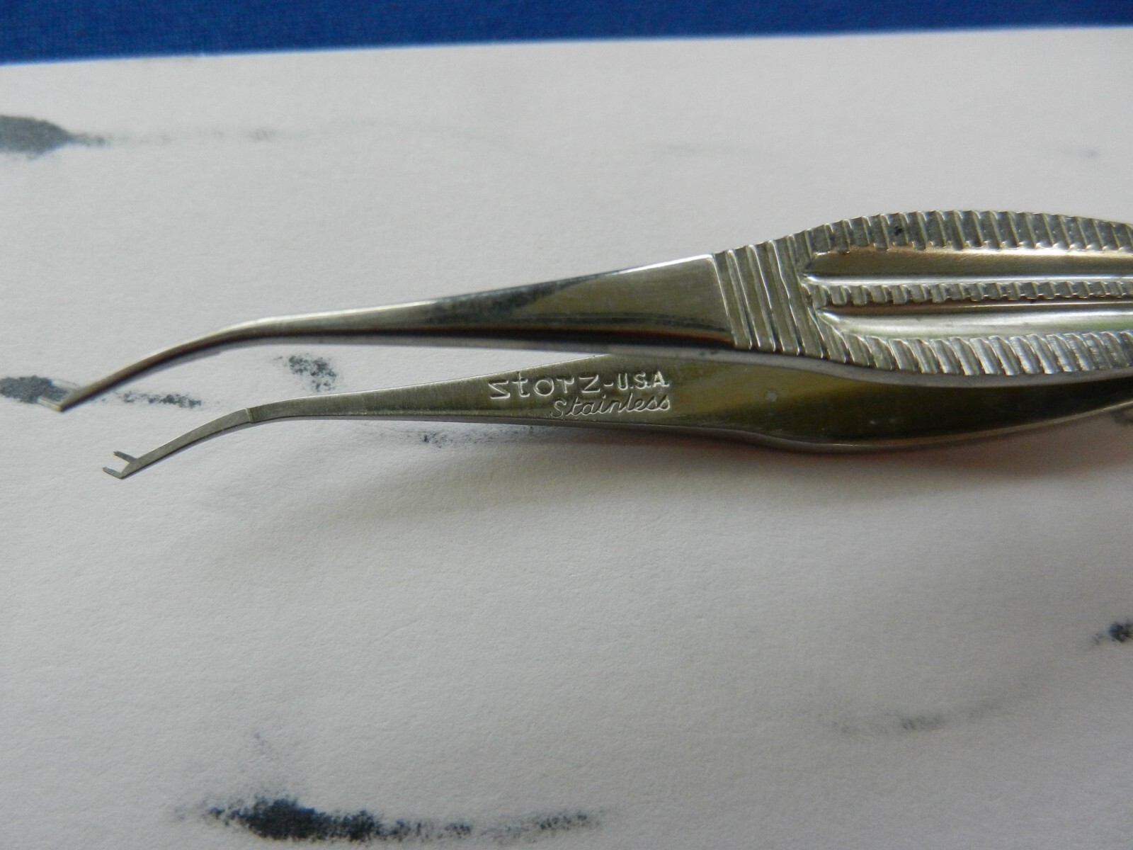 E5872 Storz E1817-S Lieberman Colibri Style Tip Forceps 10.9cm Overall Length