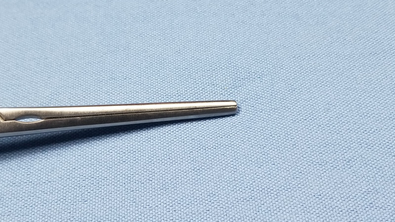 German Stainless Steel Cooley Neonatal Clamp 370798