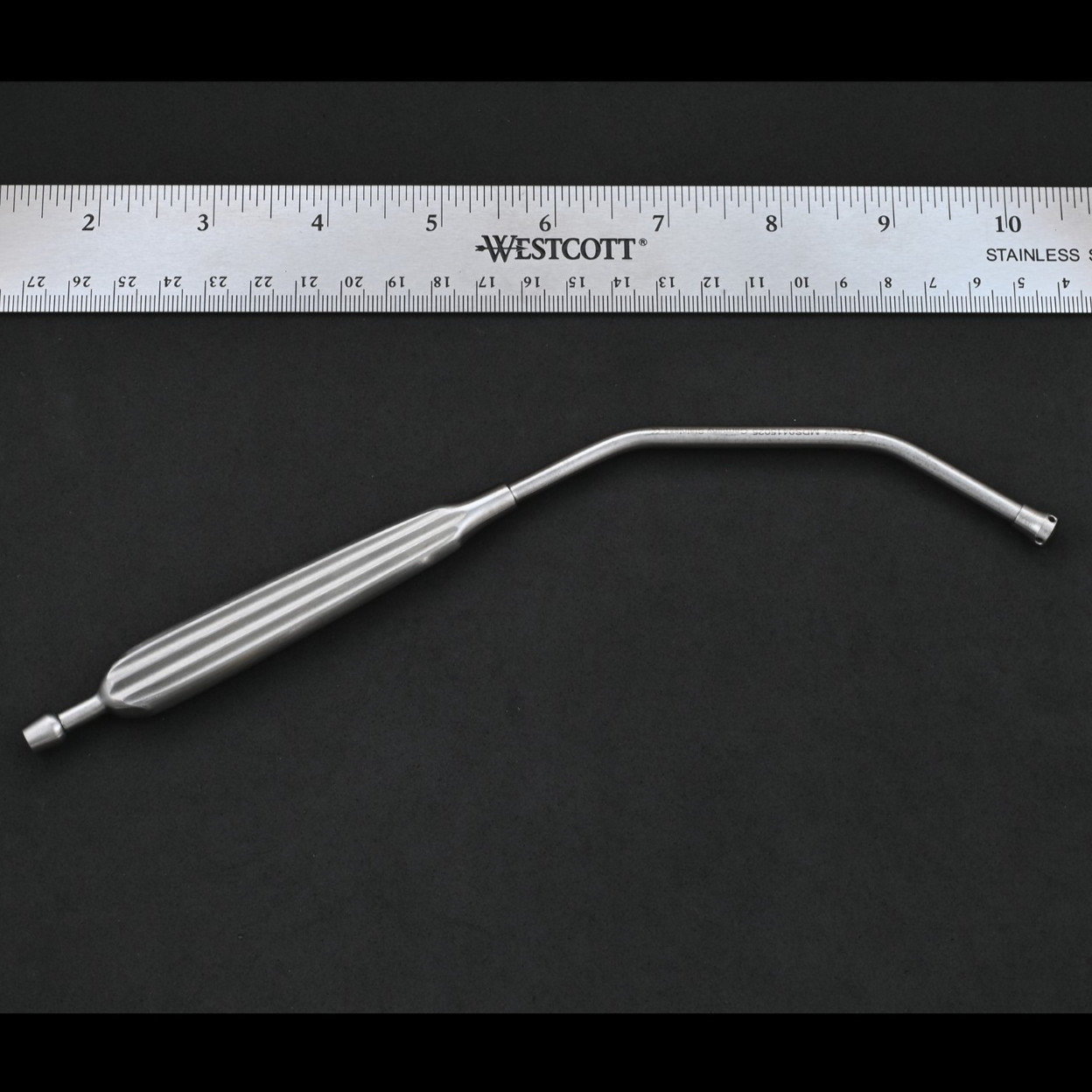 König MDS0415025 Pediatric Yankauer Suction Tube 8.25 in Half Curved Hollow Hand