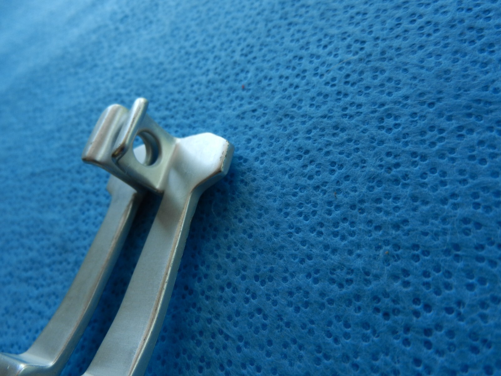 D3328 Pilling Surgical Infant Sternal Retractor