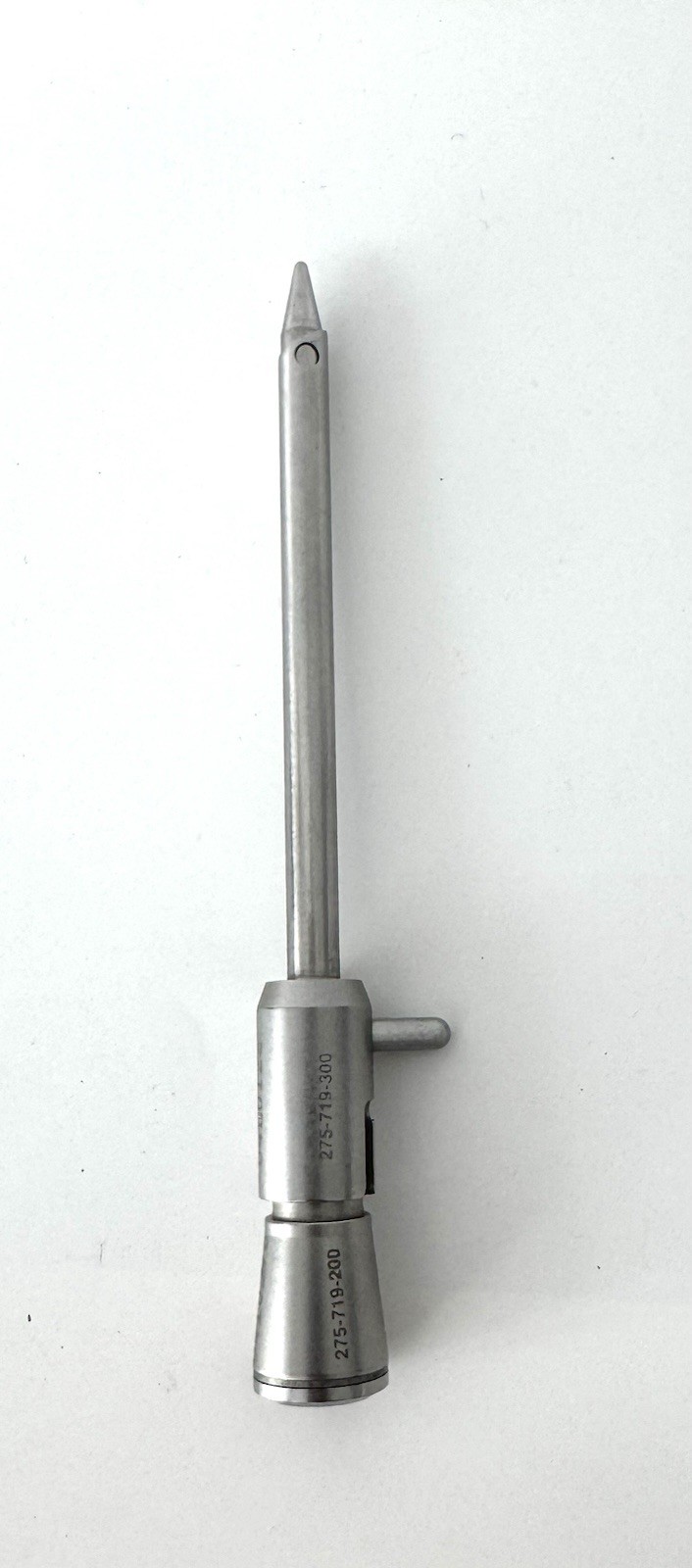 Stryker 275-719-300 5.6 mm Cannula with 275-719-200 Trocar