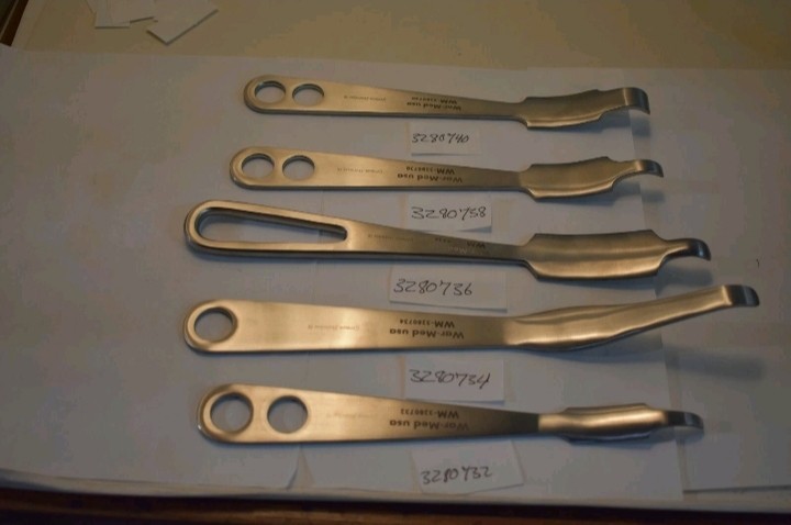 USA WAR MED HOHMANN RETRACTOR ORTHOPEDIC SET