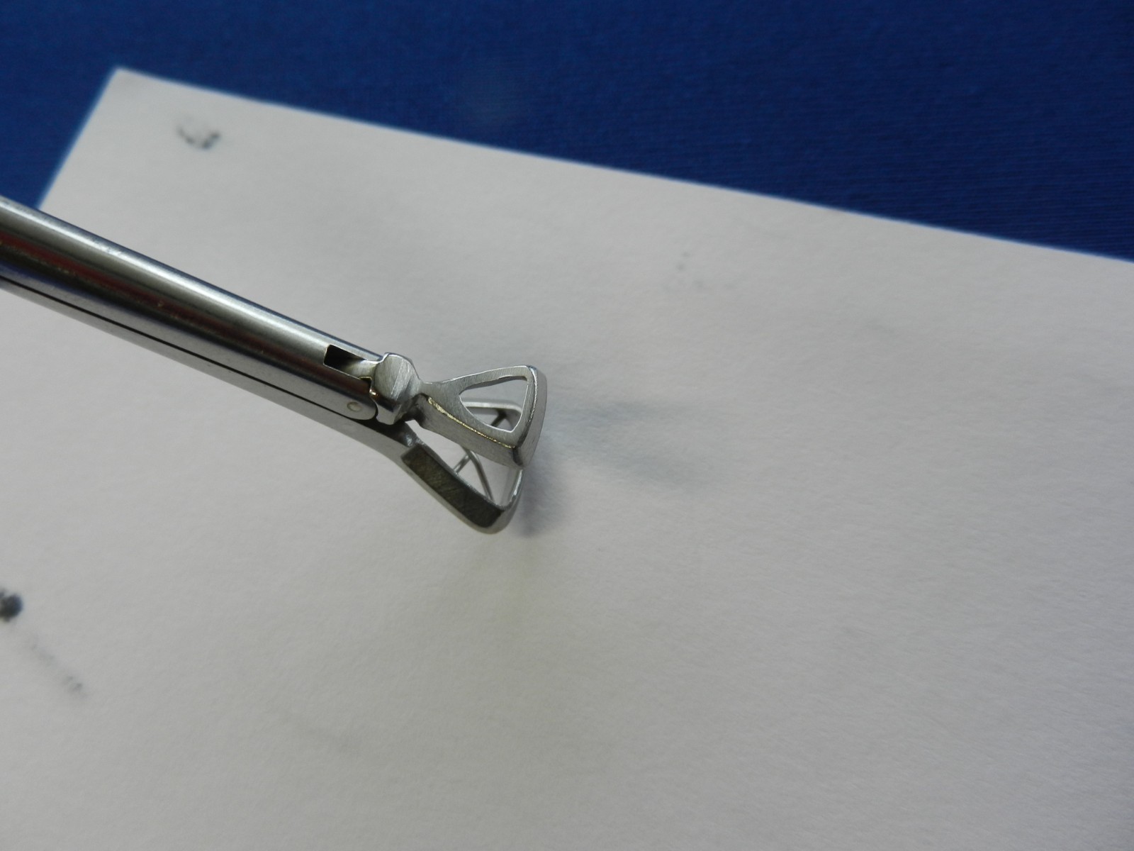 V. Mueller RH4554 Meltzer 8.0mm ENT Adenoid Punch 8.5″ Overall Length