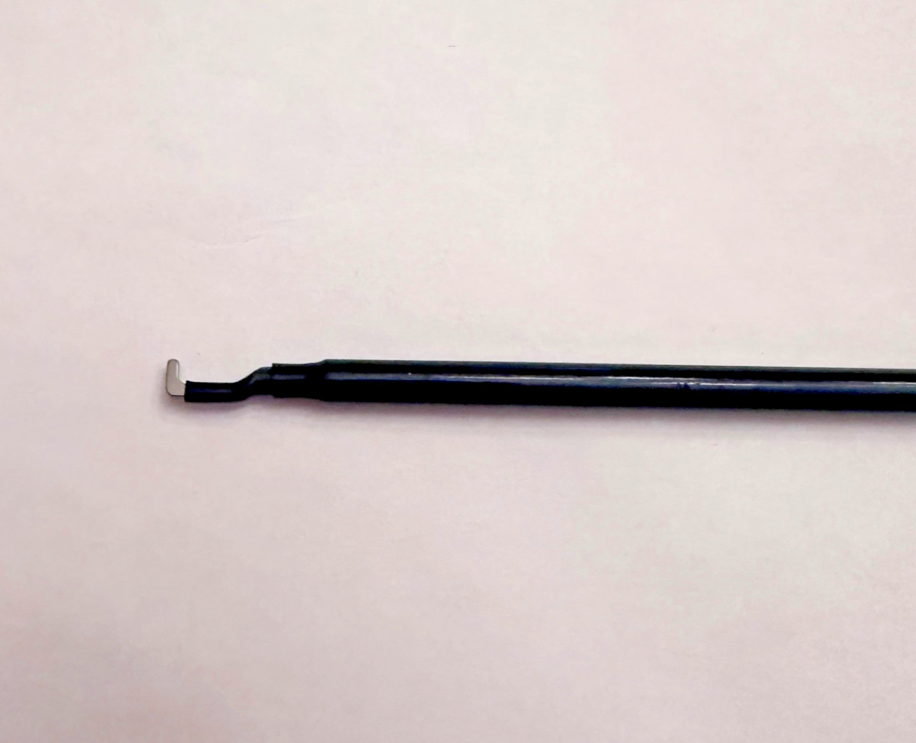 Stryker 250-040-112 Strykeprobe Monopolar L tip ESU Electrode 5mm x 33cm