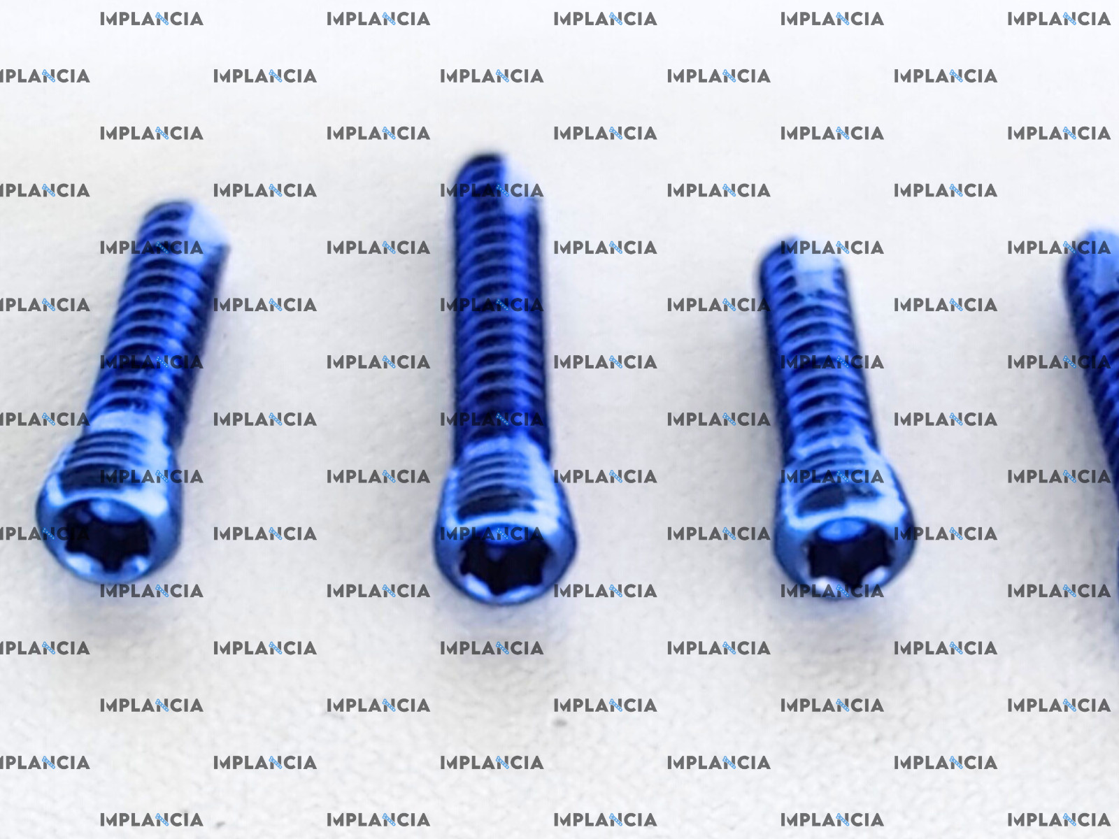 AO Locking 2.4mm Star Head Self-Tapping Screw & Screwdriver Set 100 Pcs Titanium