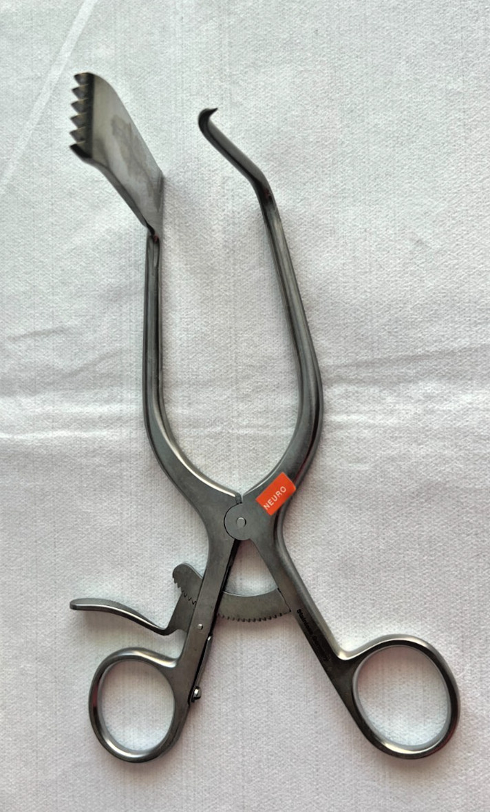 Boss 73-1150 Williams Spinal Disc, self Retractor, 7″, 70 X 20mmLeft hook& RT Bl