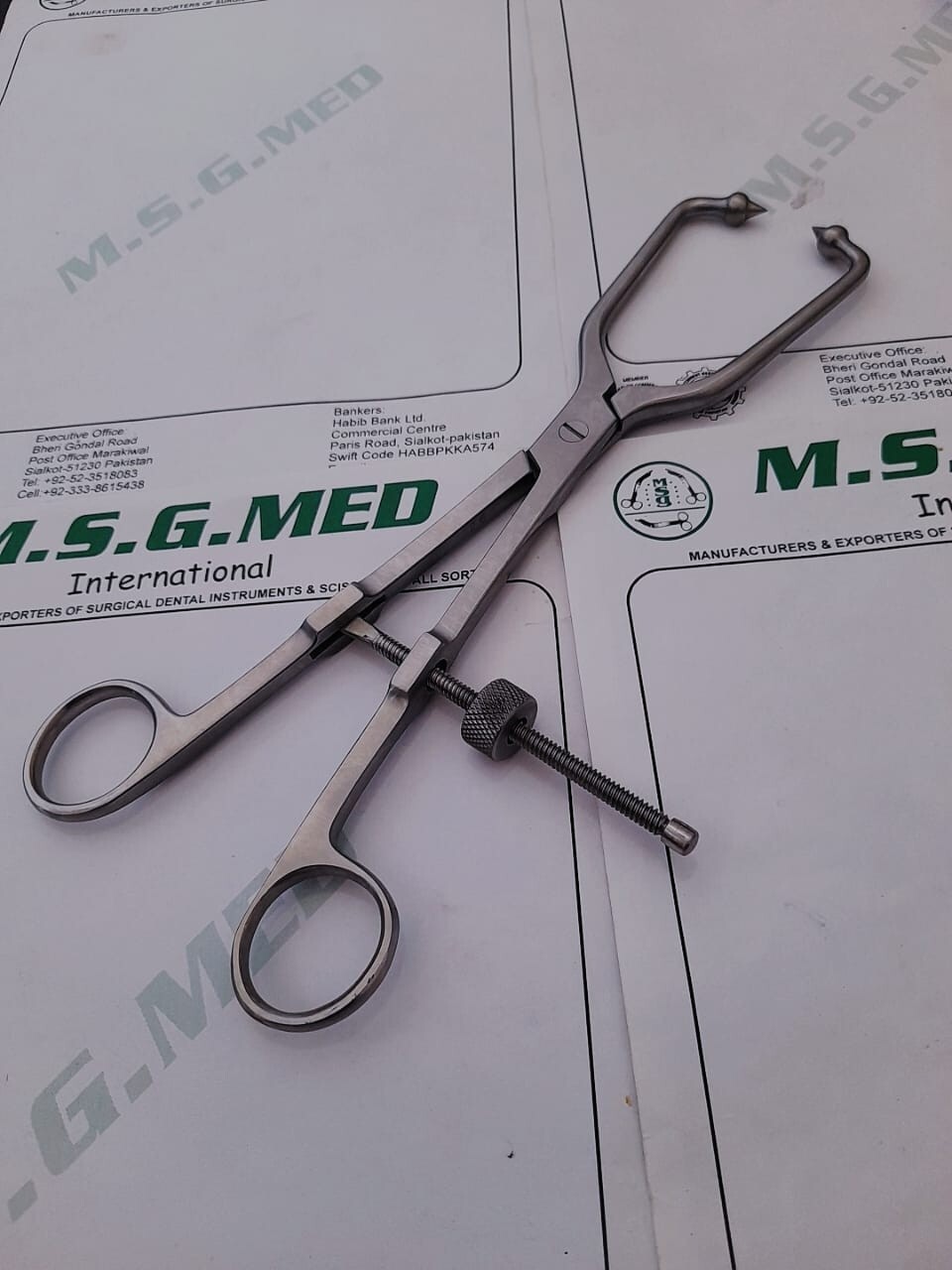 Professional Synthhes 03.100.020 Pelvic Reduction Forceps Pointed Ball Tips