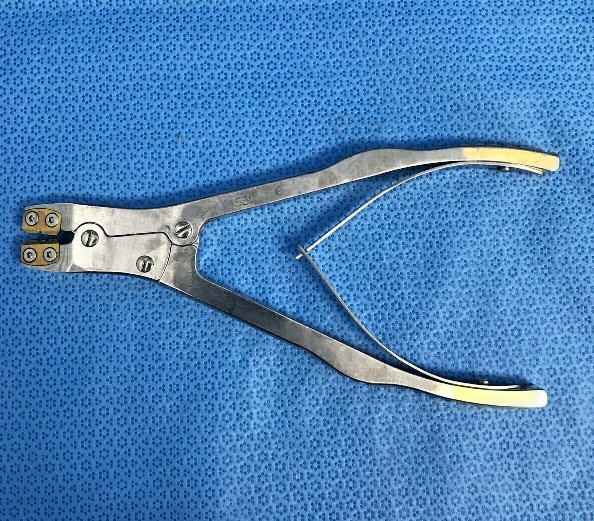 SBI Small Bone Innovations 910-1001 Cutting Pliers Universal Hand System Ortho