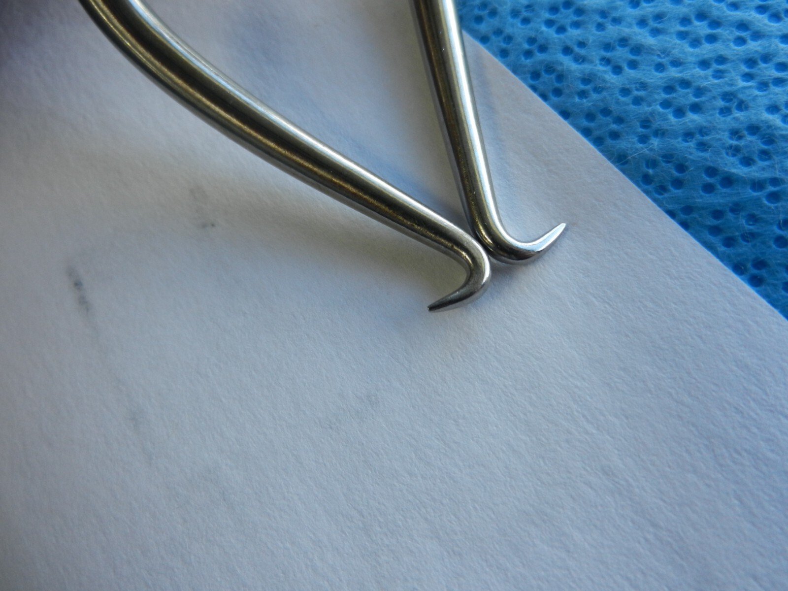 D5397 Boss Gelpi Surgical Retractor Sharp Tips 18-3094