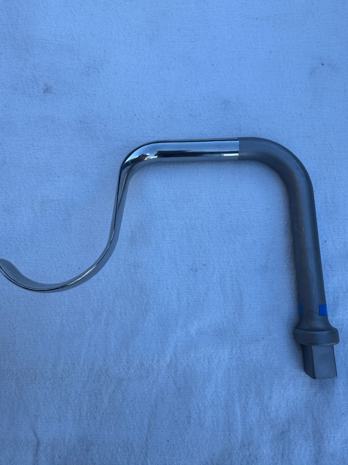 MIZUHO OSI Hana New Style Femoral Hook, Left and Right, 6850-918 / 6850-919