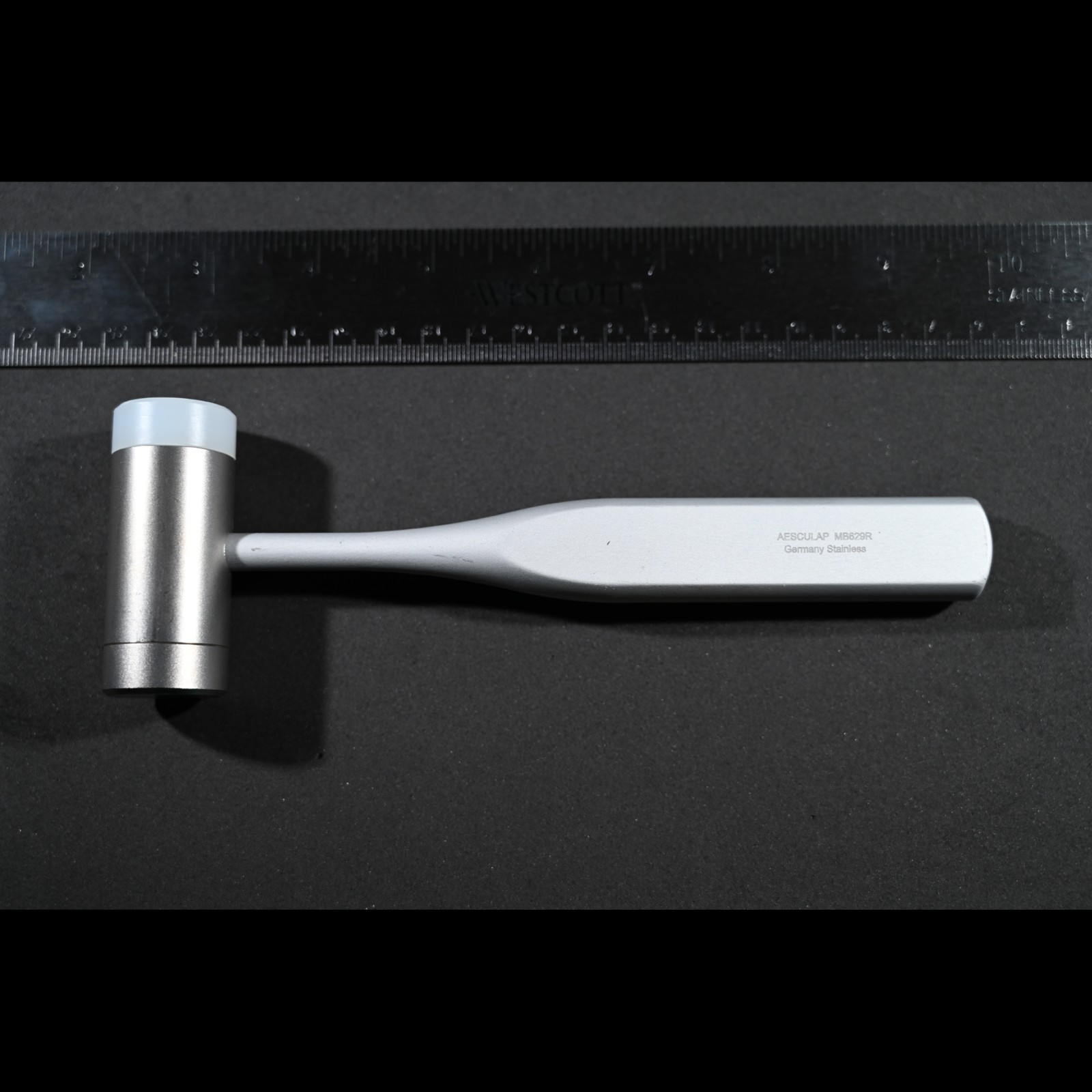 Aesculap MB629R Surgical Mallet Nylon/Metal Faces 26 mm 226 g 7¼ in