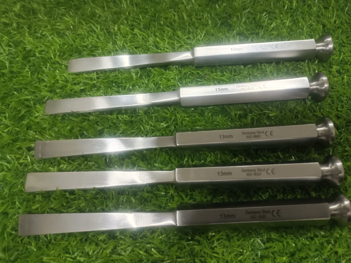 ORTHOPEDIC 15 PCS OSTEOTOME CHIESELS, 6mm , 9MM , 13MM GERMANY STEEL.