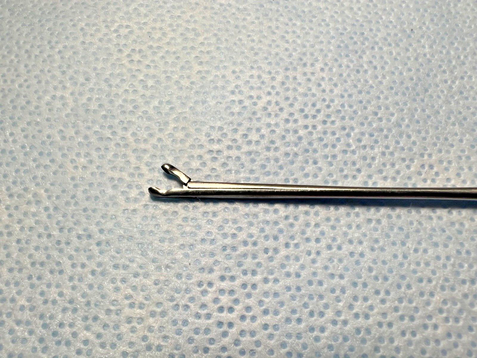Jarit 380-145 Herzfeld Straight Alligator Ear Forcep, 2mm Cup, 3-3/8″ WL