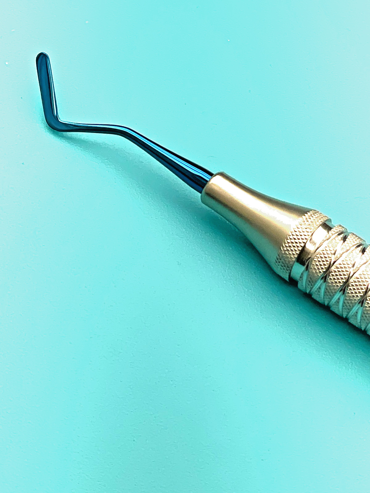 Dental Plastic Filling Instruments PFI4 TUFTS, Titanium Blue Coated Tips