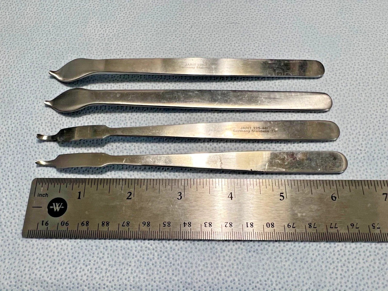 Set Of 4 Jarit V. Mueller Mini Hohmann Retractors Orthopedics