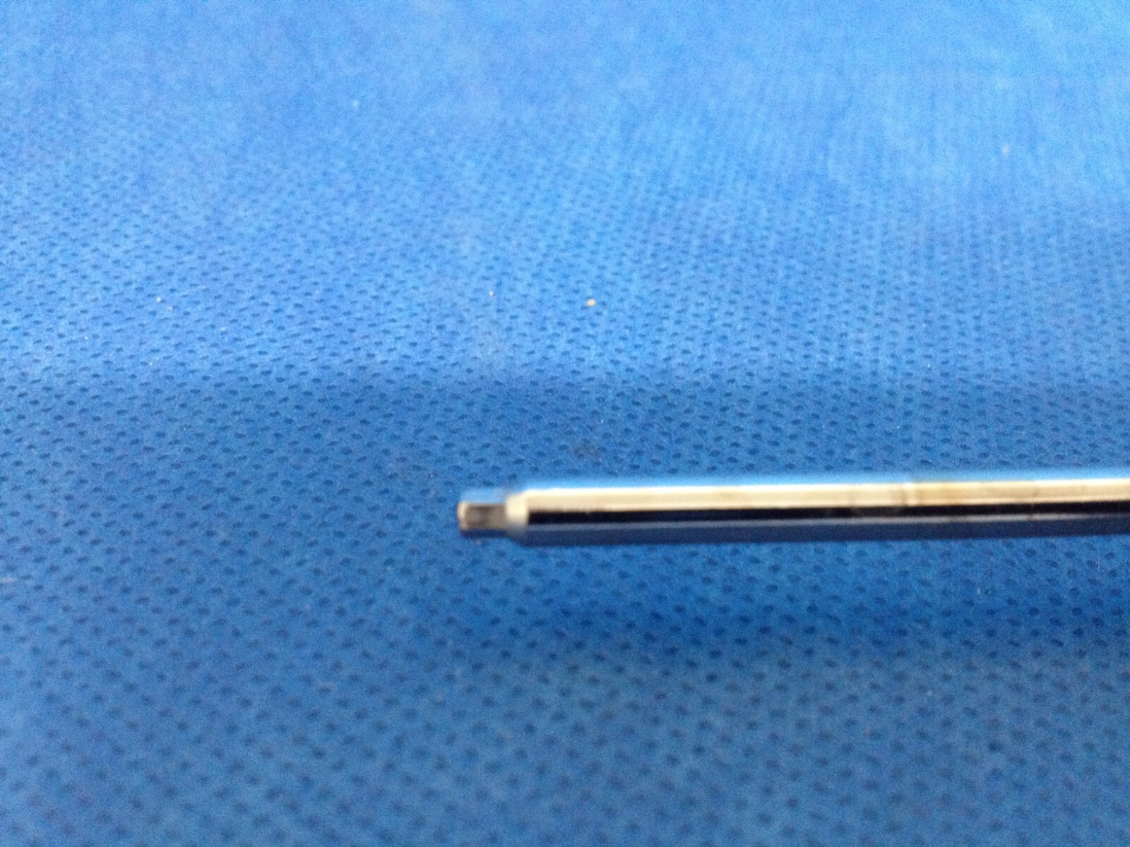 HOWMEDICA 5782-2-025 2.5mm Hex Head Driver