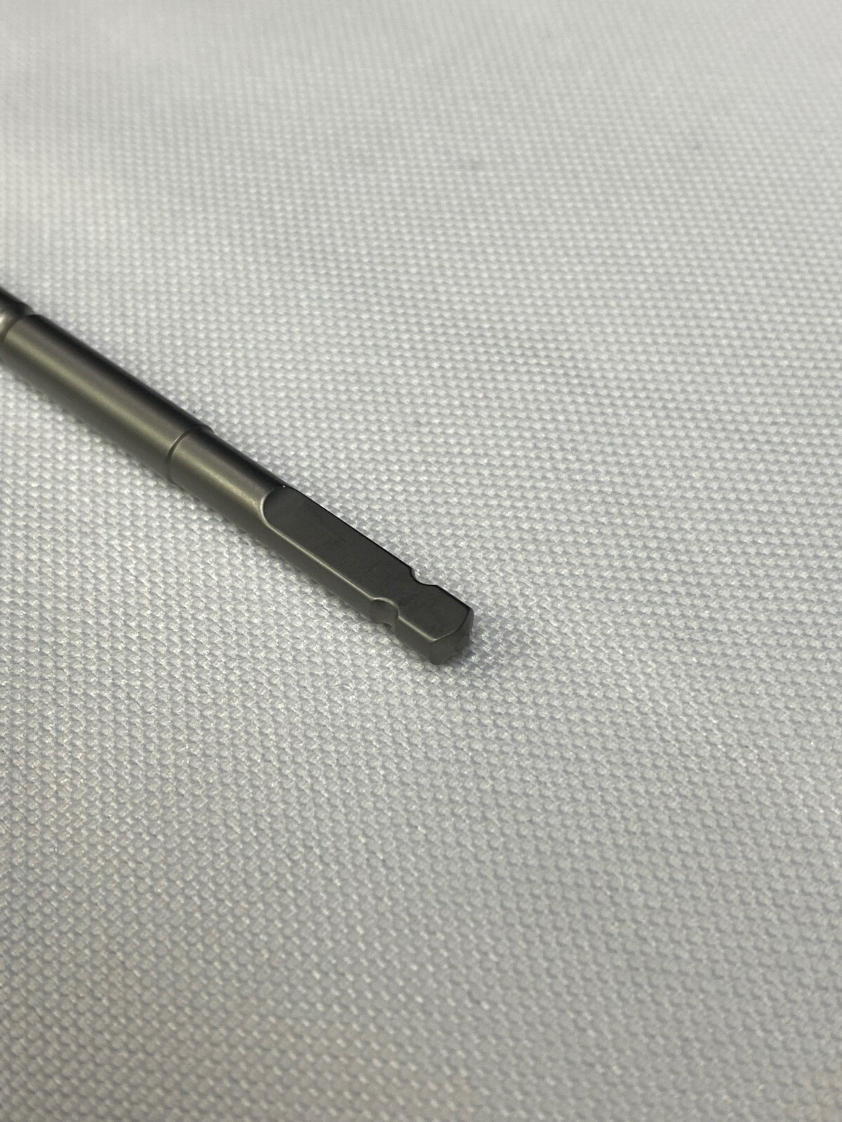Stryker 702485 Asnis III Solid Hex Screwdriver, 2.5 mm Size, with AO Coupling