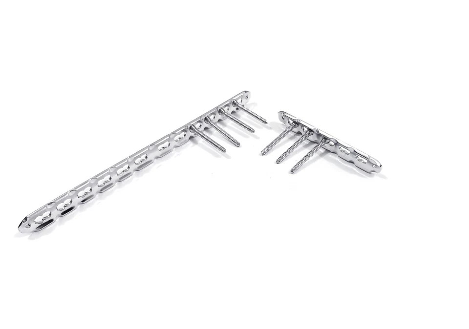 2.0mm LCP Plates (Lot of 8 pcs) & Screws (50 pcs) Veterinary Surgical Instrument