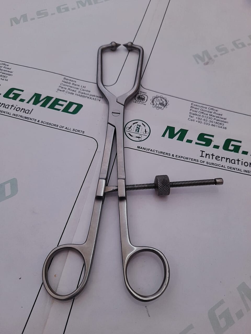 Professional Synthhes 03.100.020 Pelvic Reduction Forceps Pointed Ball Tips