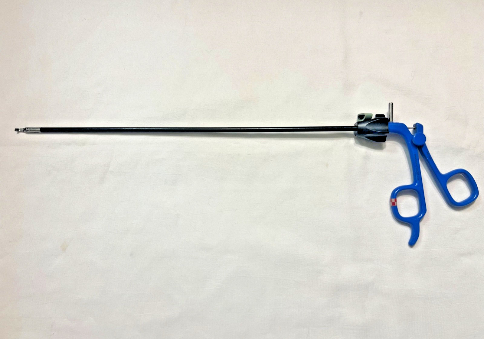Snowden Pencer 90-4000 Diamond-Line Right Angled Dissector 5mm X 32cm