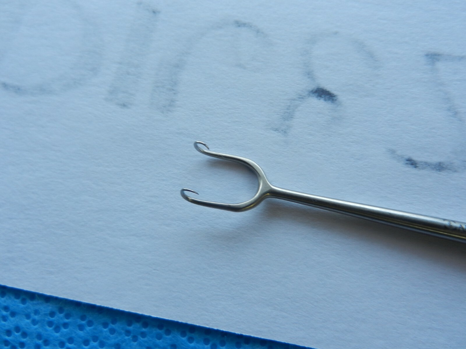 D1682 Aesculap Surgical Double Sharp Prong Retractor