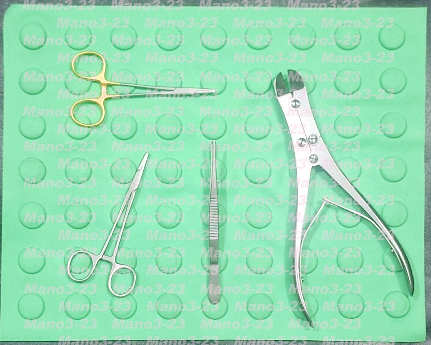 Surgical Magnetic MAT, 12″x 15″,Magnets to Instrument Firmly, Autoclavable Mat