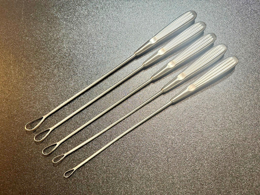 V. Mueller GL1600 SIMS Uterine Curette Set