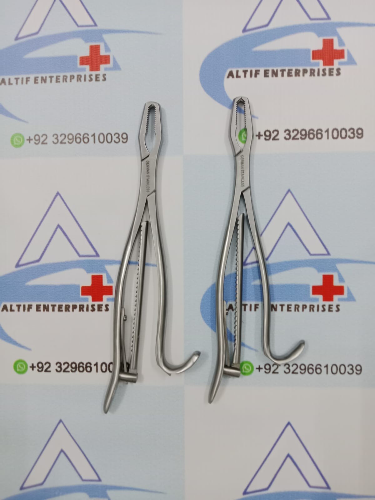 Kern Bone Holding 25CM With Ratchet Lock 2 Pieces SS High Quality