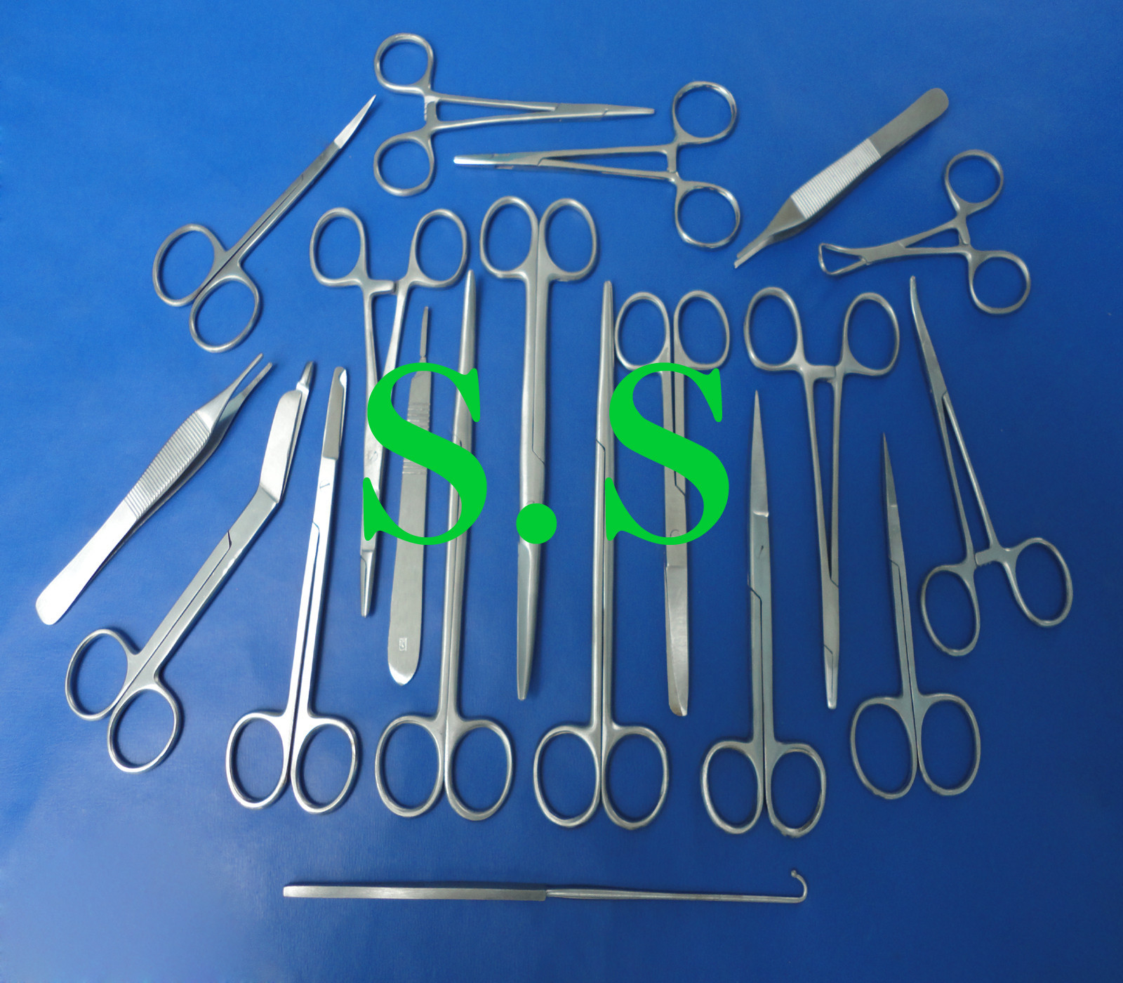 Set Of 19 Pieces Minor Surgery Surgical Instruments DS-816