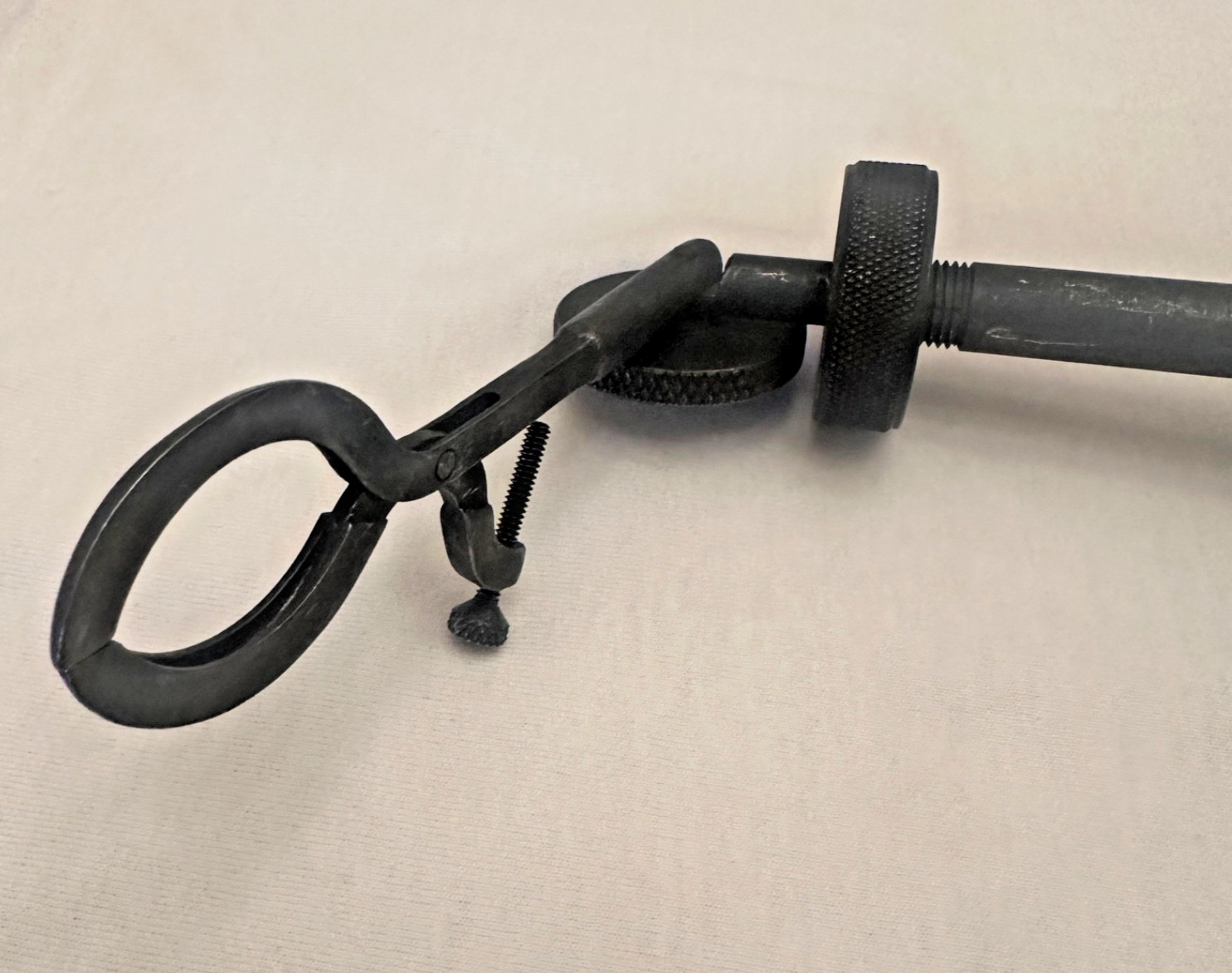 Richards 13-0072 ENT Shea Schuknecht Speculum Holder